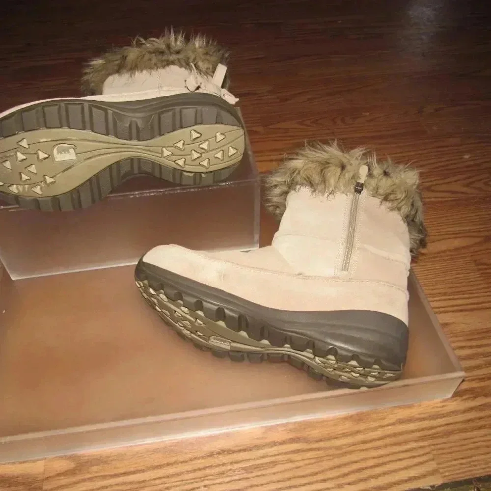 SOREL Northern Lite Tall Tan Suede Waterproof Faux Fur Boots Size 10